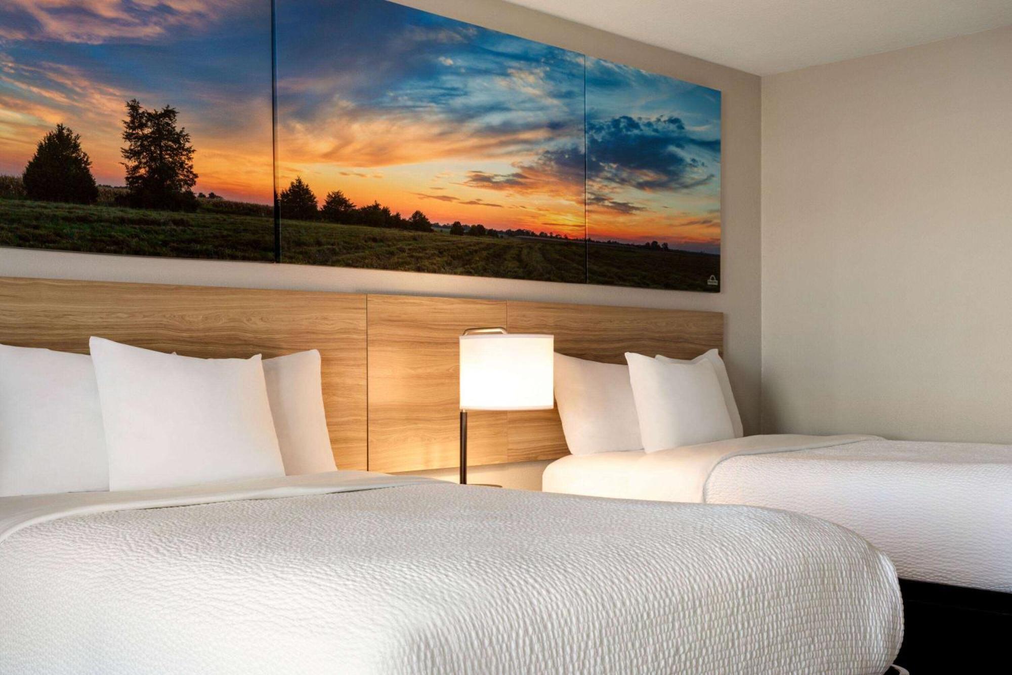 Doniphan Days Inn By Wyndham Grand Island I-80 מראה חיצוני תמונה