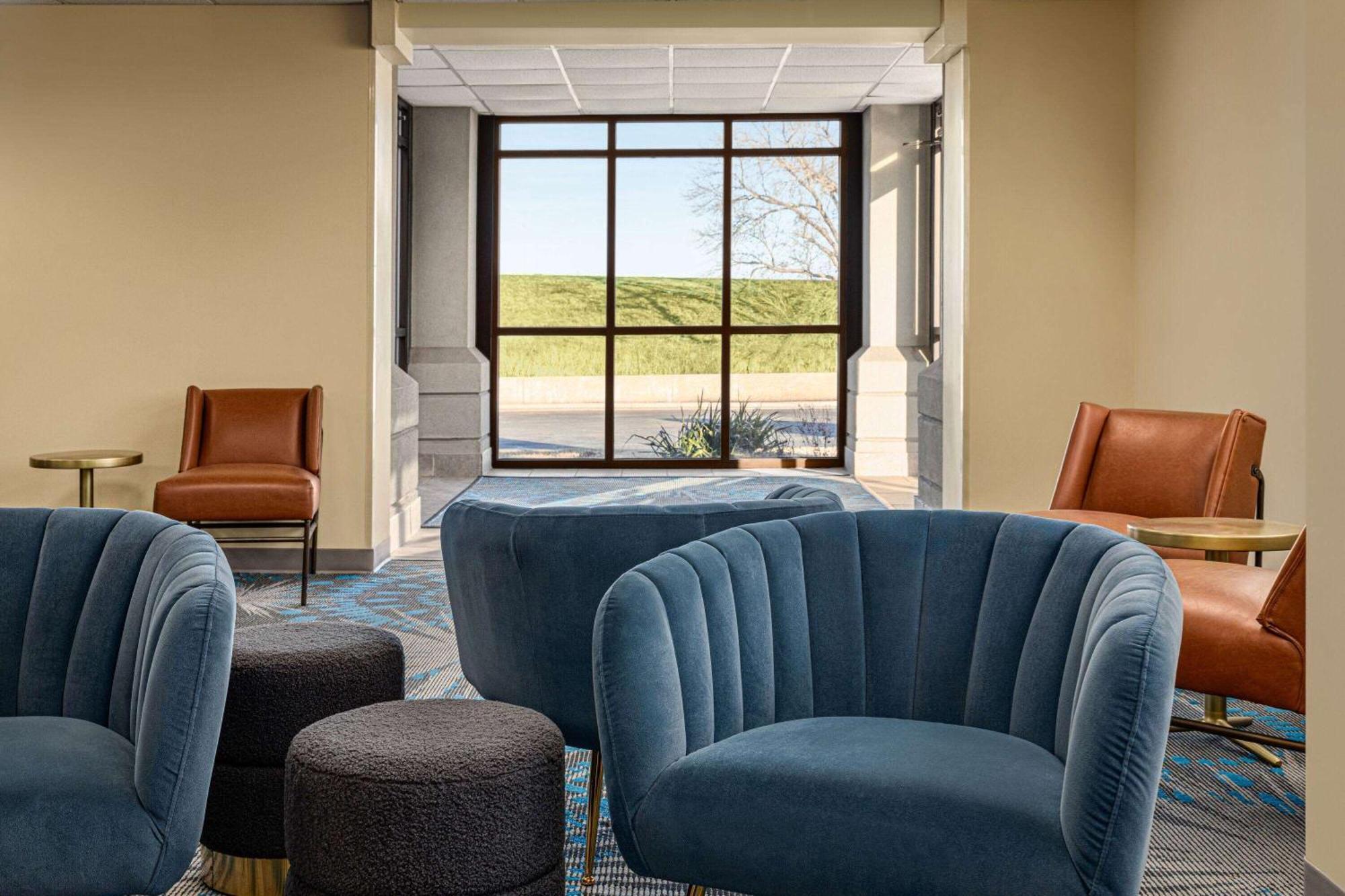 Doniphan Days Inn By Wyndham Grand Island I-80 מראה חיצוני תמונה
