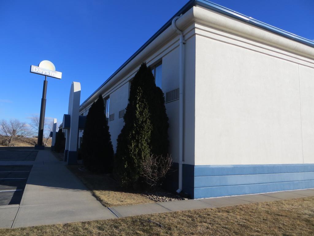 Doniphan Days Inn By Wyndham Grand Island I-80 מראה חיצוני תמונה